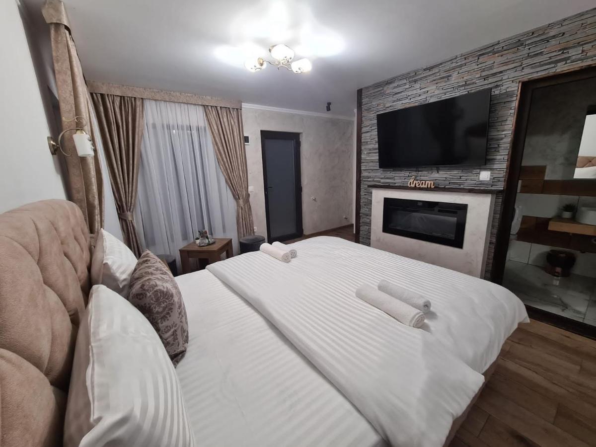 Bella Vista Bungalow Turda Extérieur photo